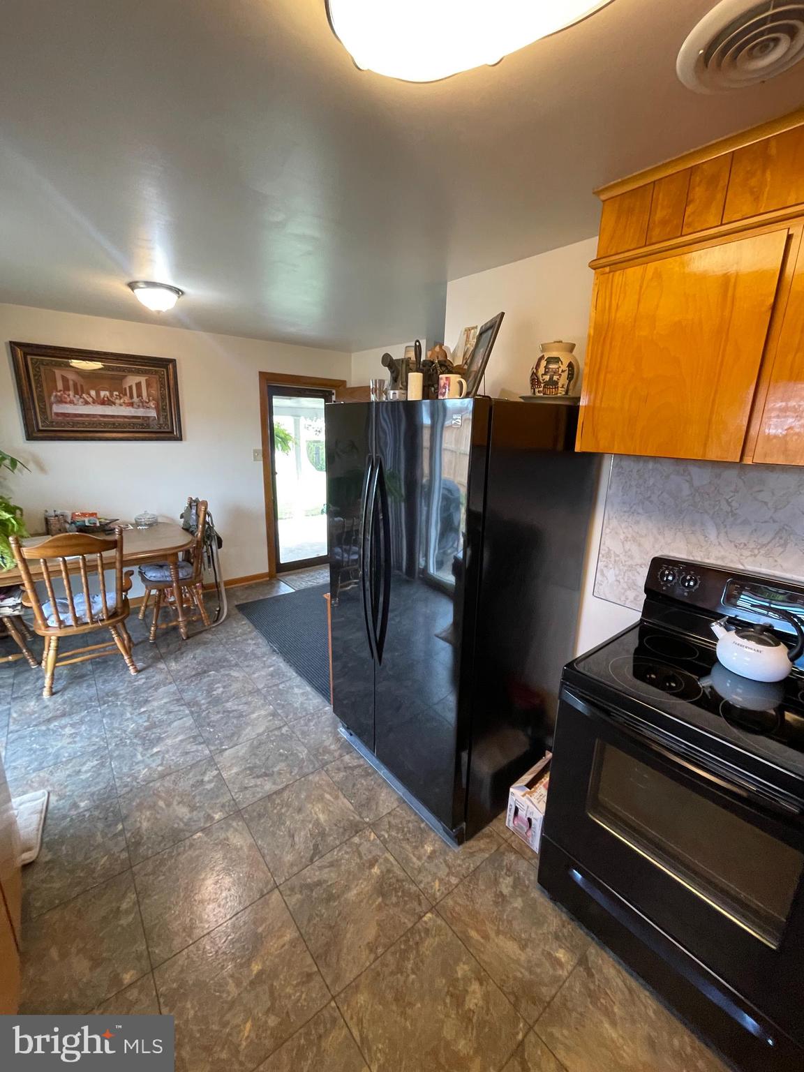 GREENBERRY HILLS - Residential