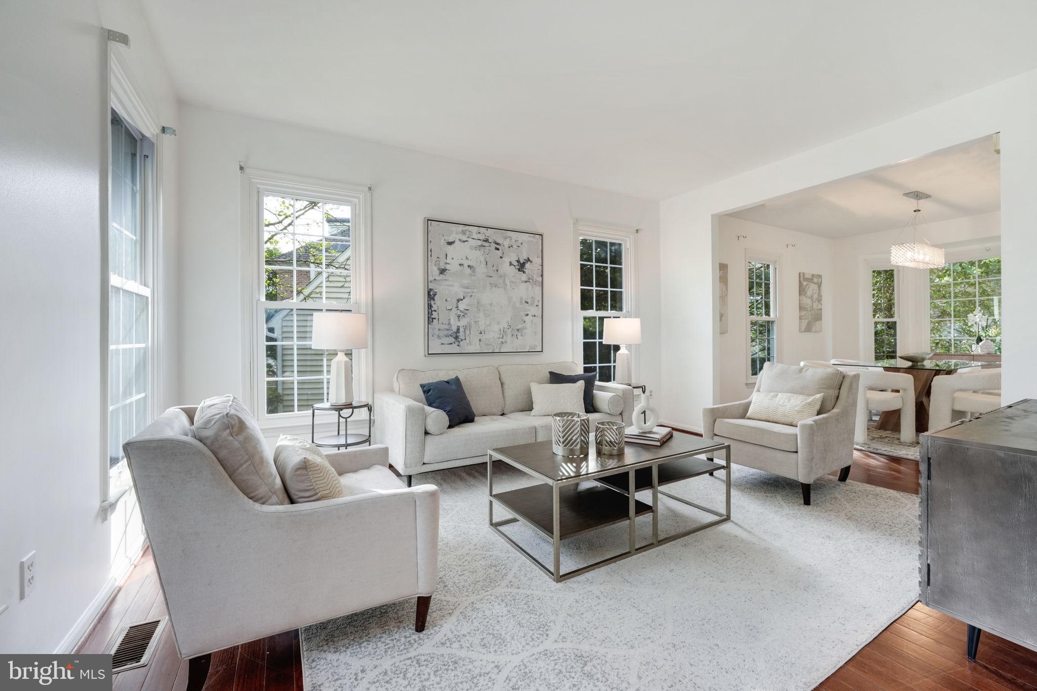 FALLS FARM - Residential