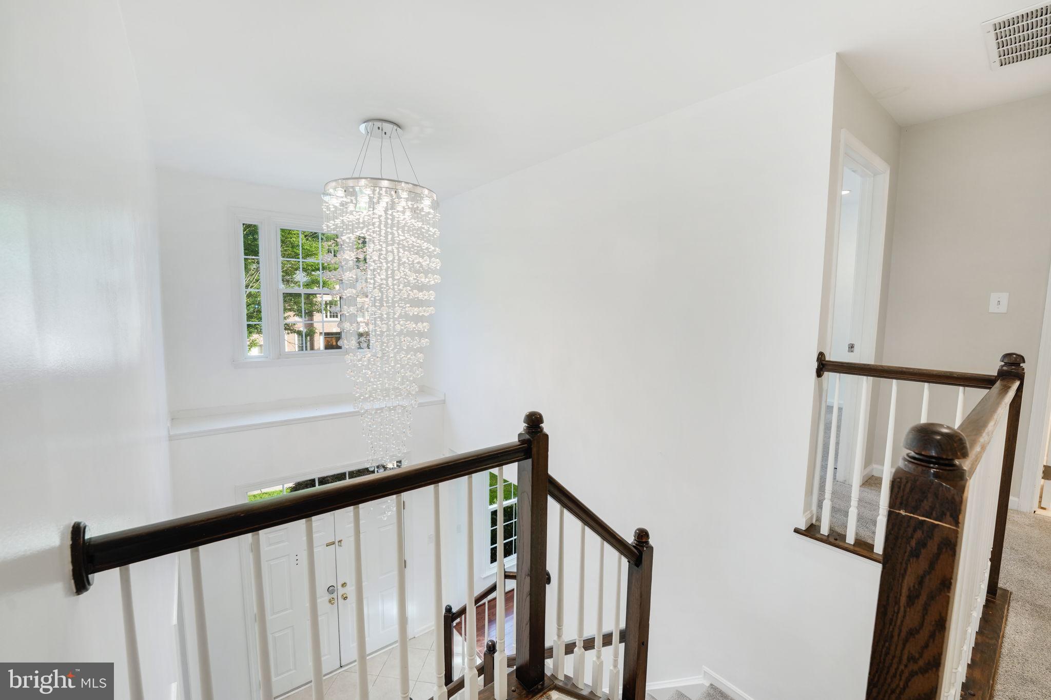 FALLS FARM - Residential