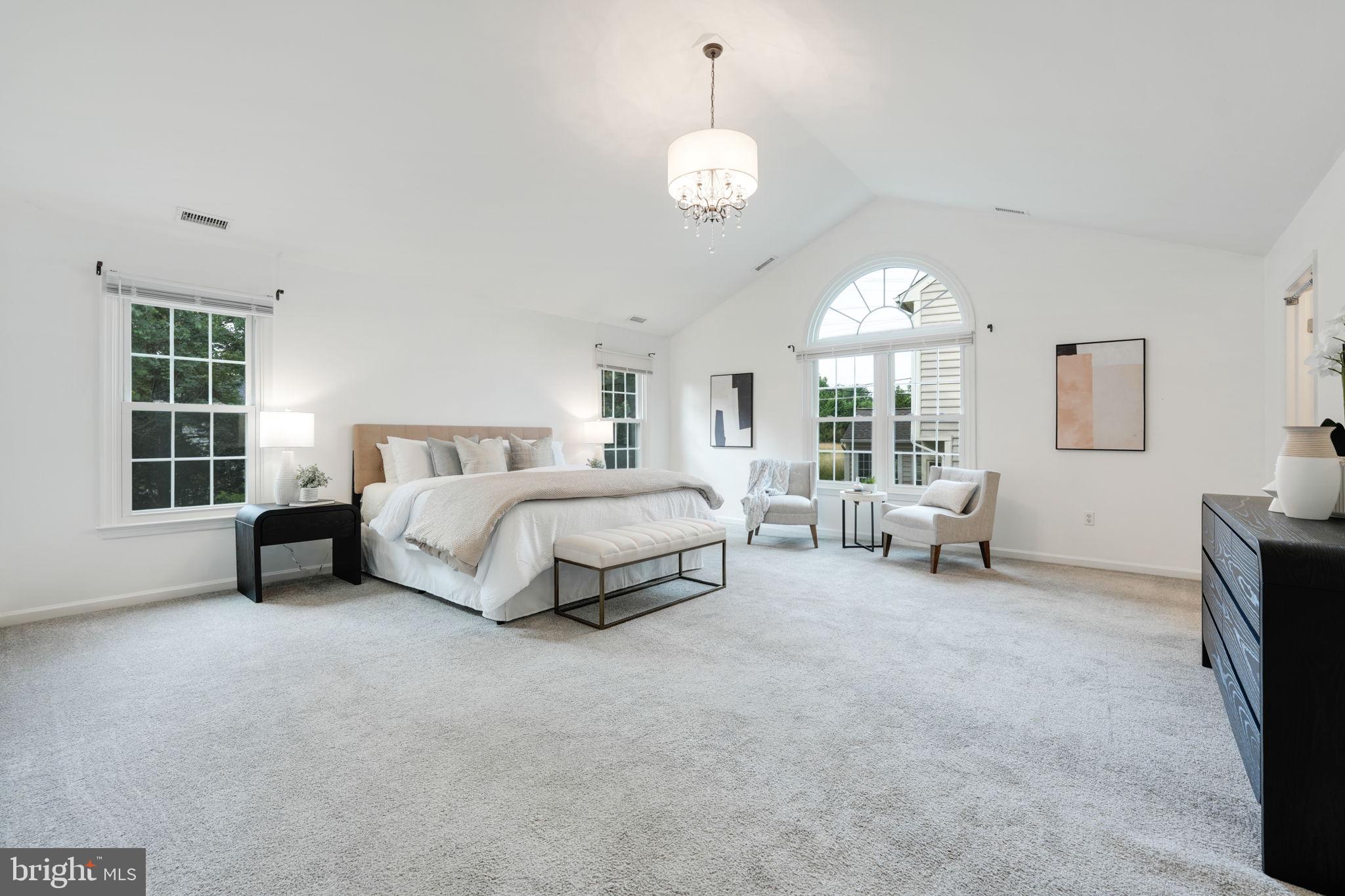 FALLS FARM - Residential