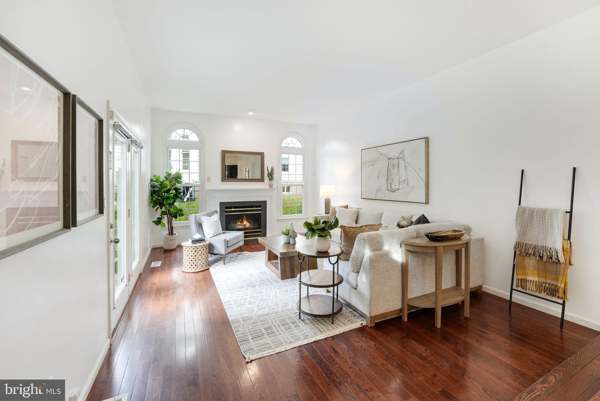 FALLS FARM - Residential