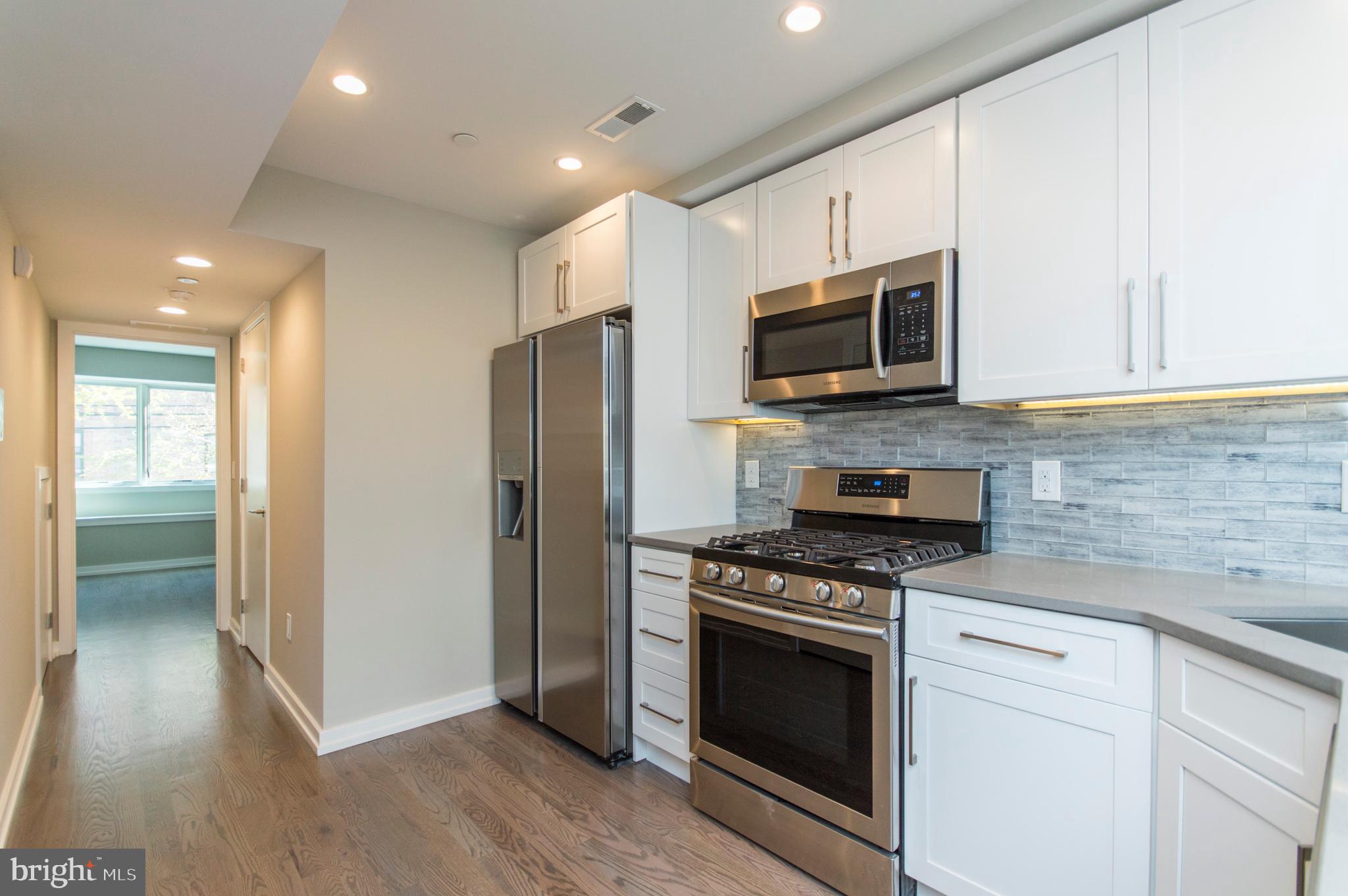 GRADUATE HOSPITAL - Residential Lease