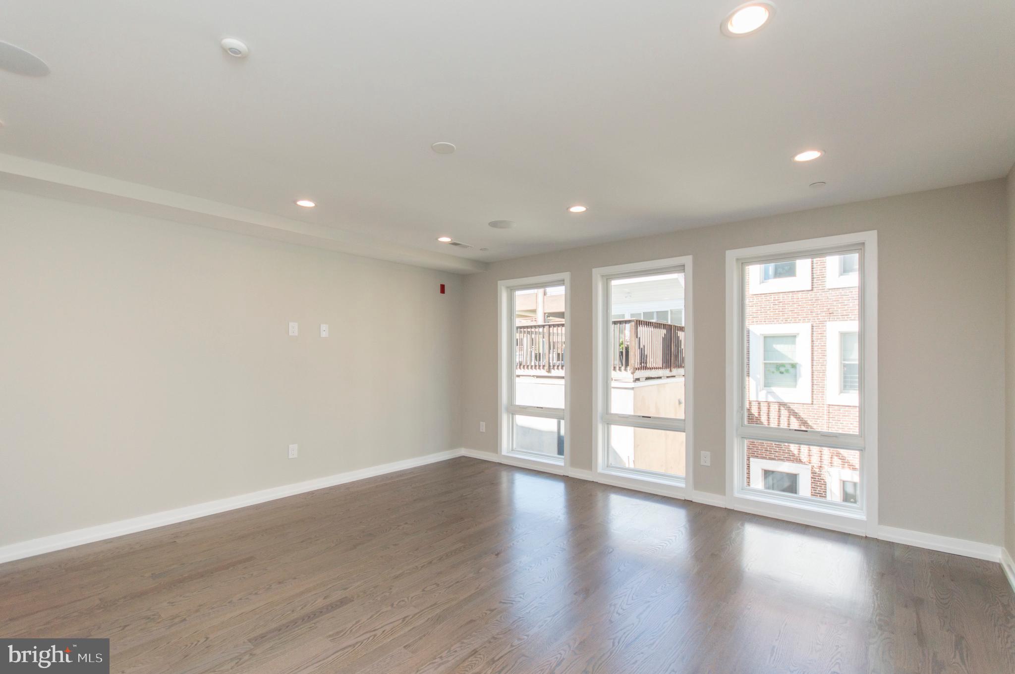 GRADUATE HOSPITAL - Residential Lease