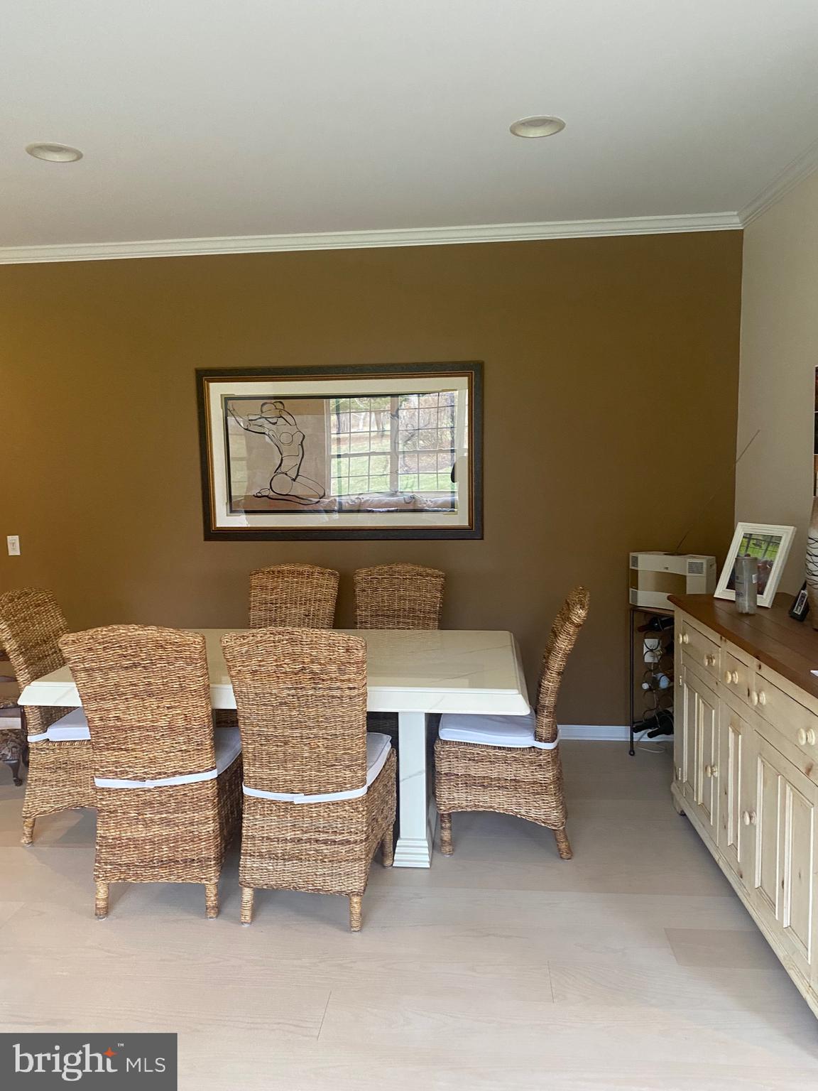 HERITAGE CR ESTS - Residential