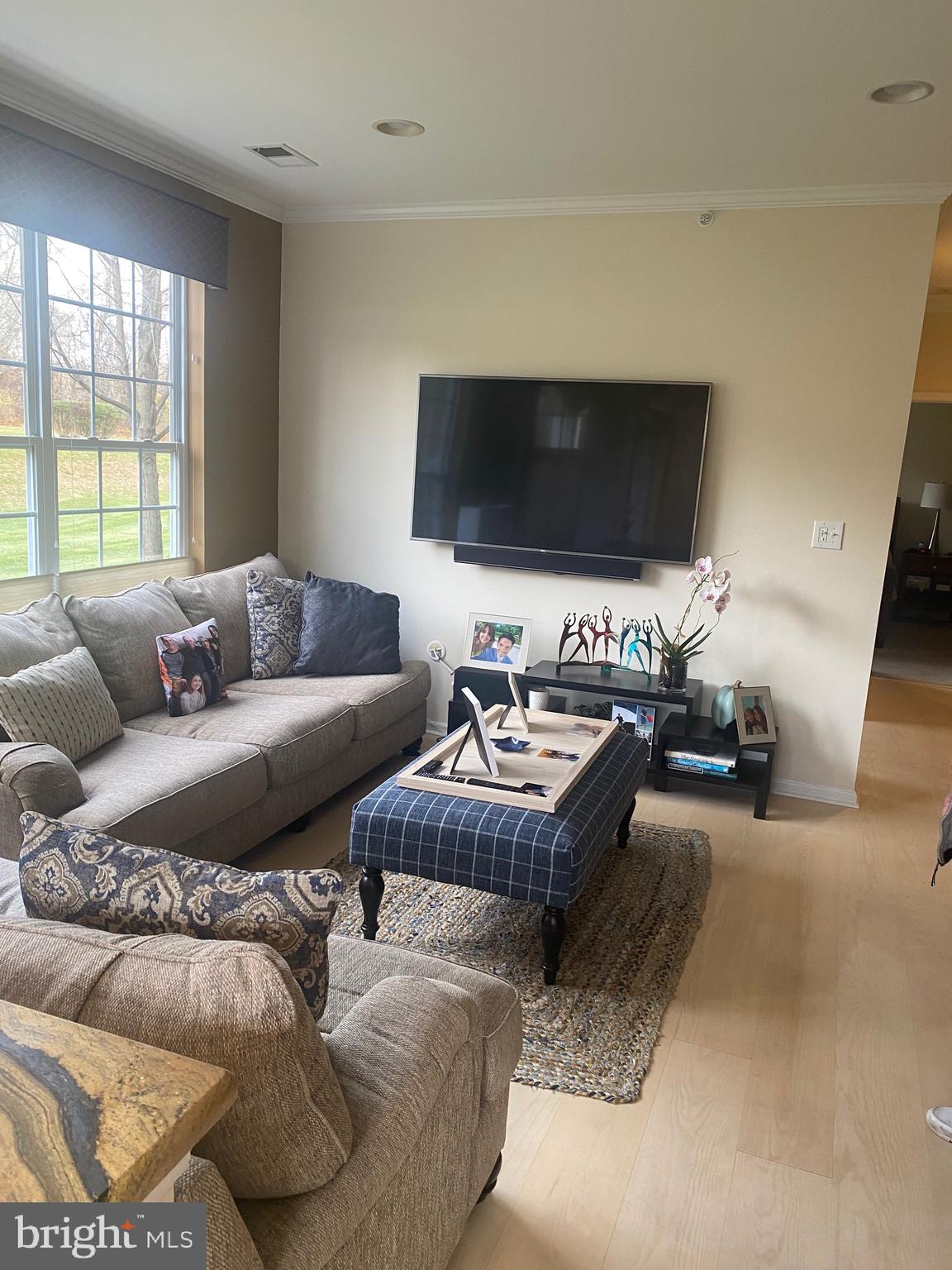 HERITAGE CR ESTS - Residential