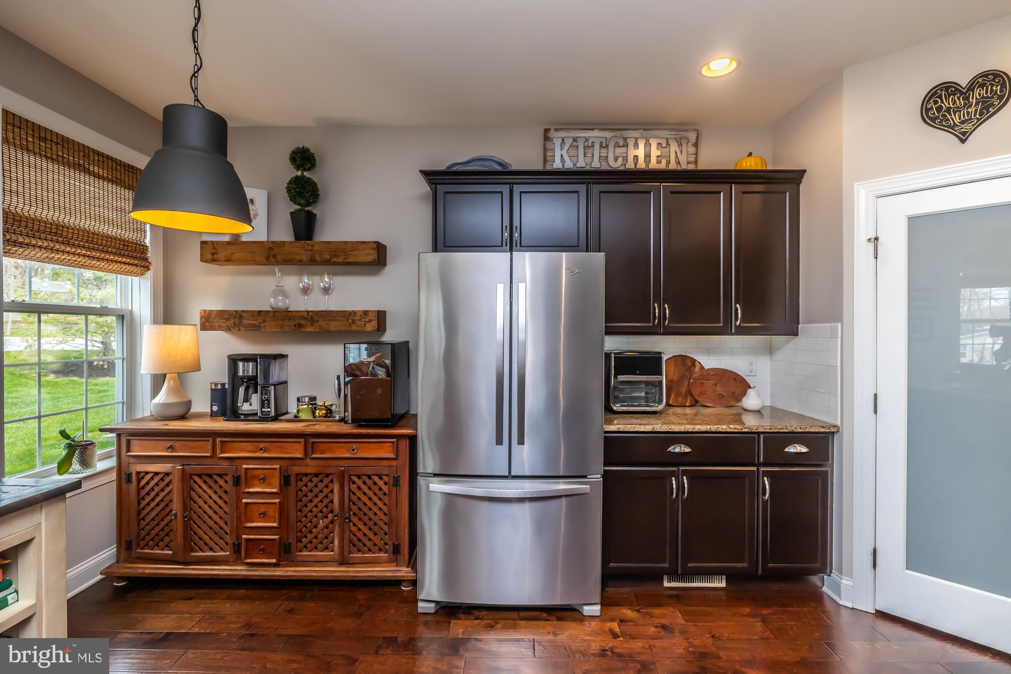 VILLAGE GREENE - Residential