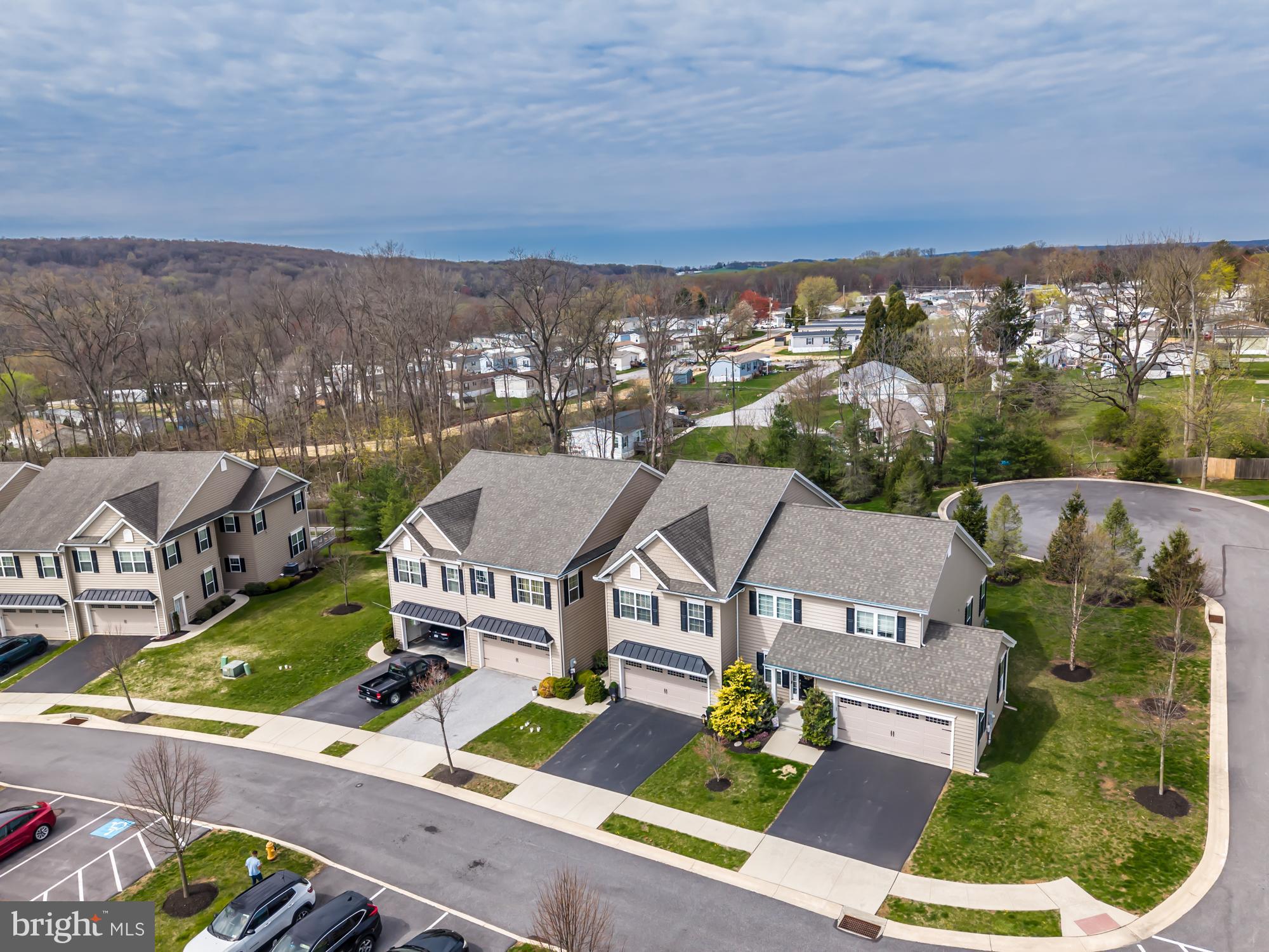 32 NEW VILLAGE GREENE DRIVE