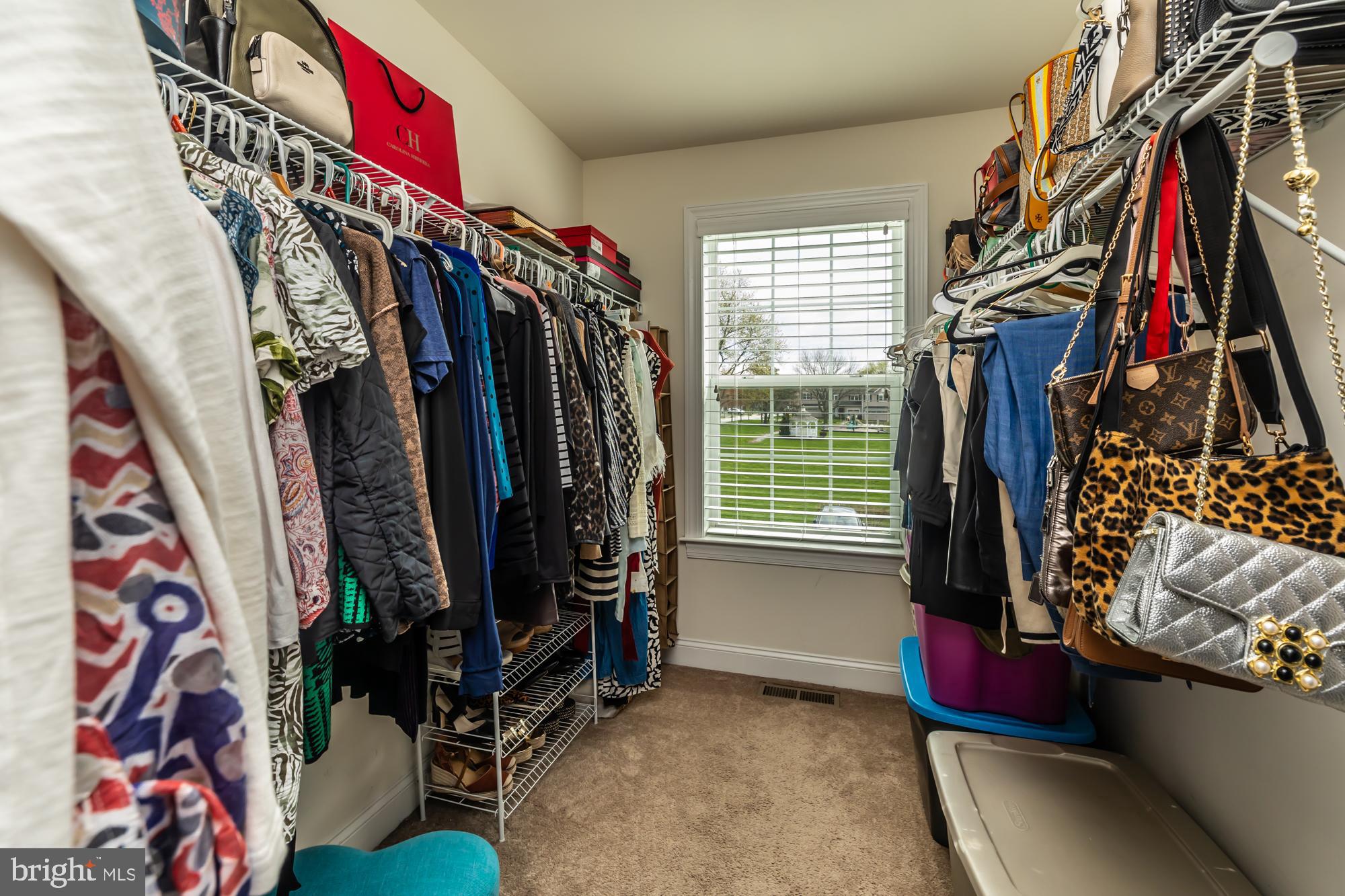 VILLAGE GREENE - Residential