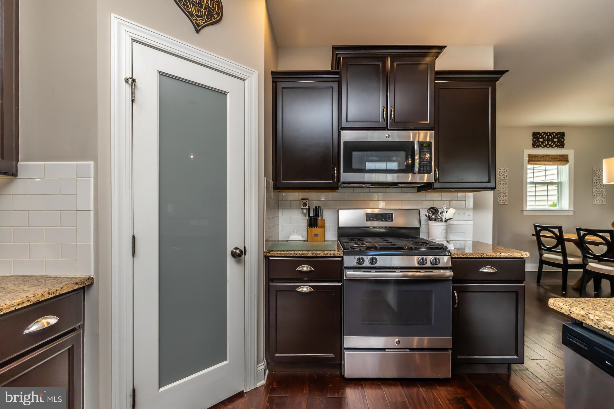 VILLAGE GREENE - Residential