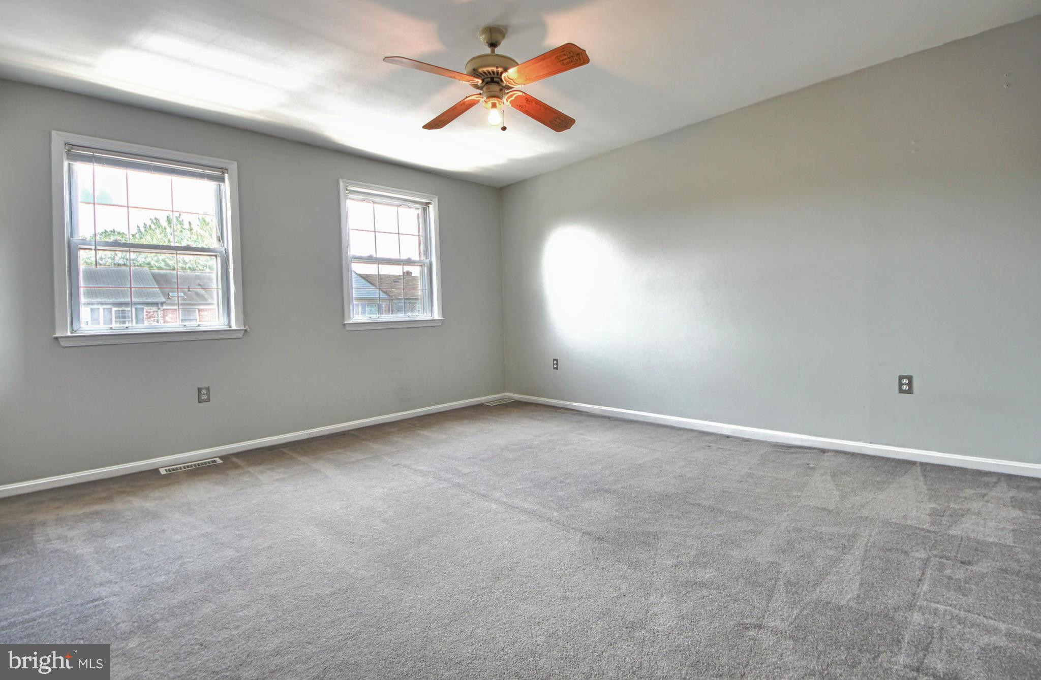 TYSONS MANOR - Residential