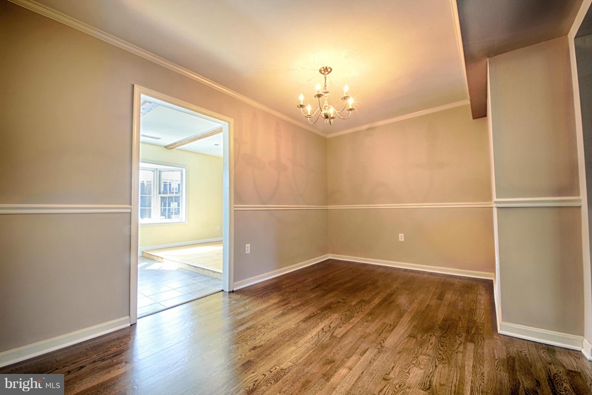 TYSONS MANOR - Residential