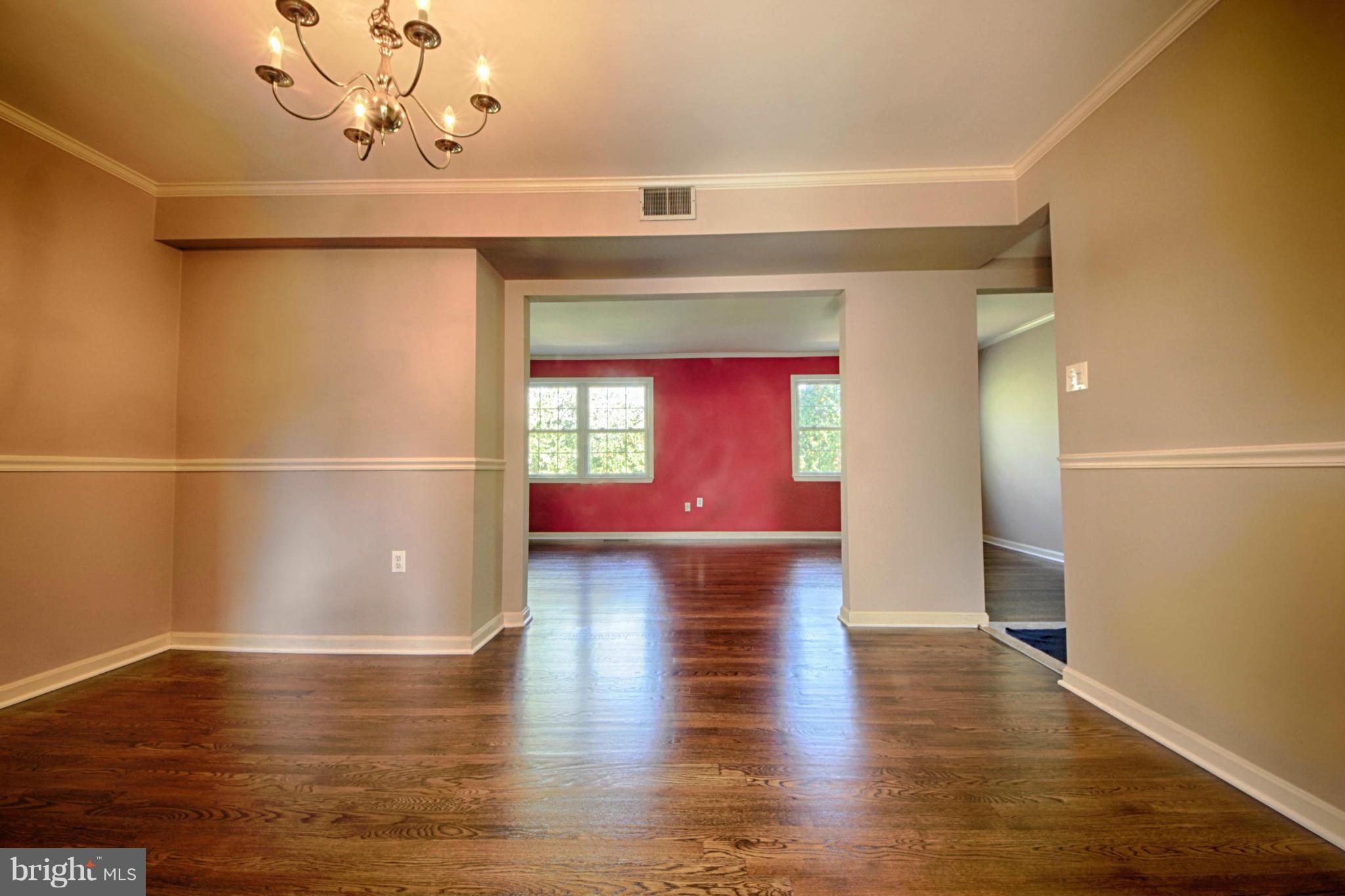 TYSONS MANOR - Residential