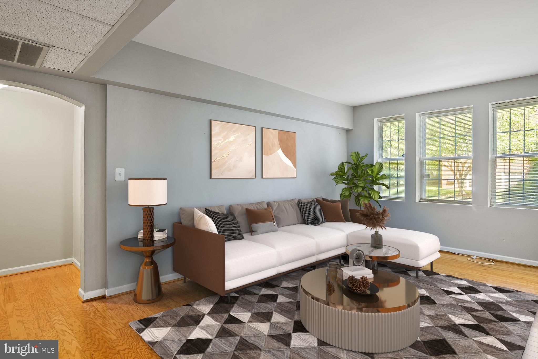 1721 QUEENS LANE 1-103