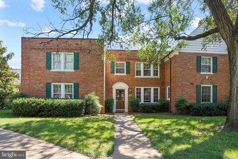 1721 QUEENS LANE 1-103 ARLINGTON VA 22201