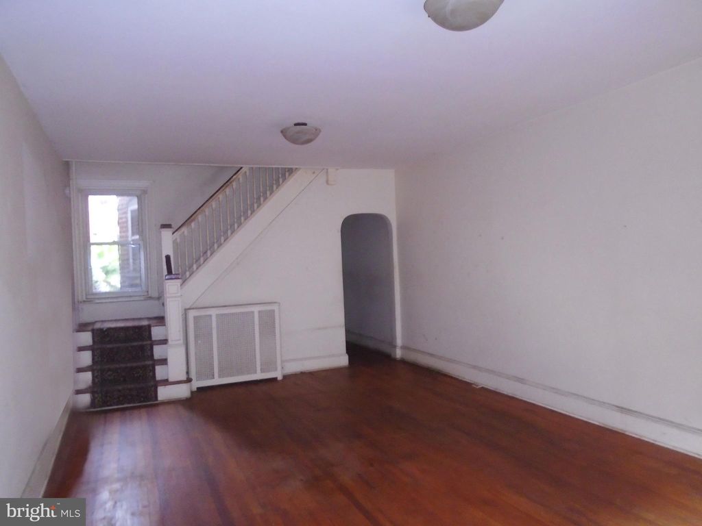 Photo of 978 S Broad Street, TRENTON, NJ 08611 (MLS # NJME2069276)