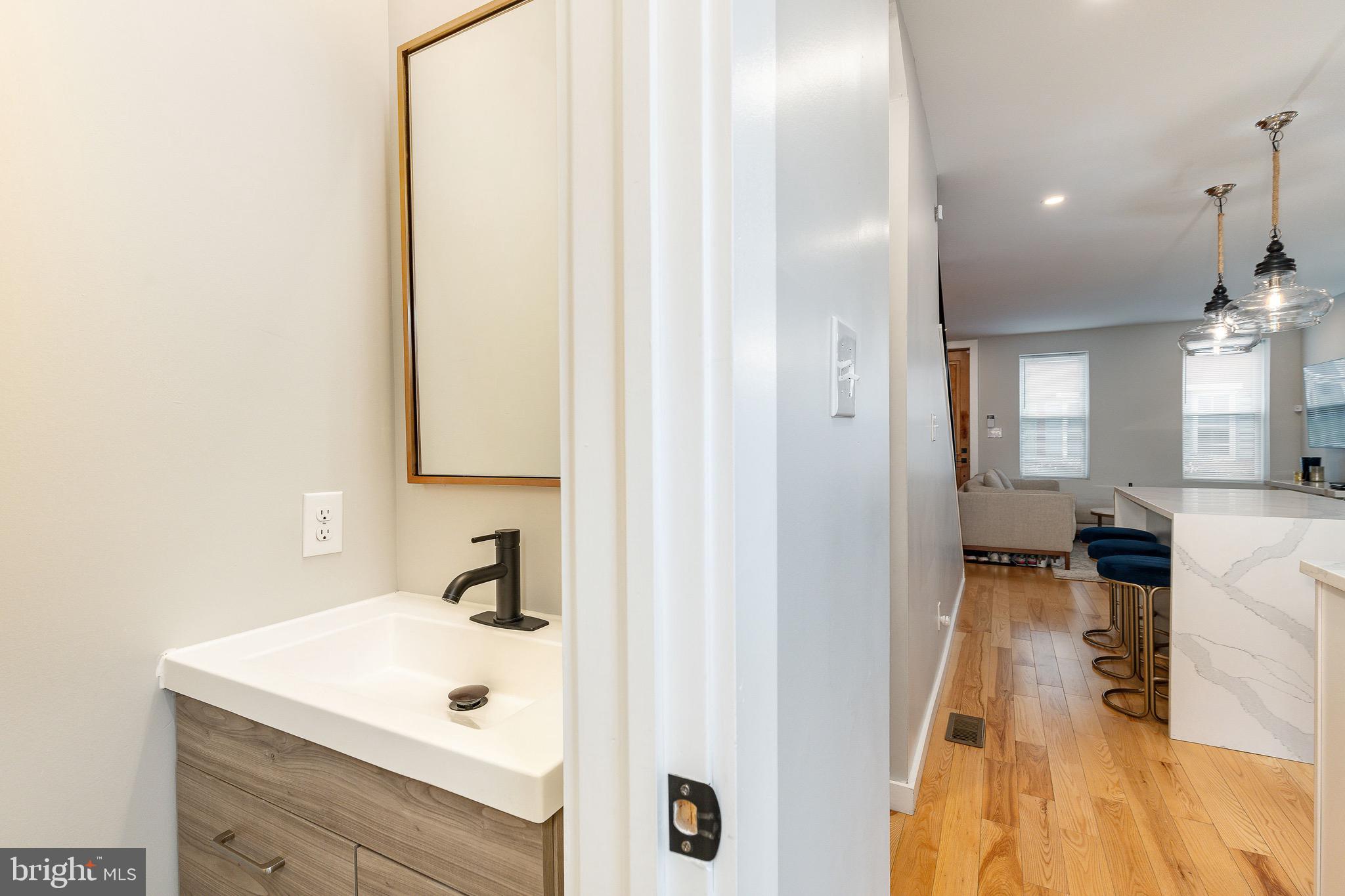 GRADUATE HOSPITAL - Residential