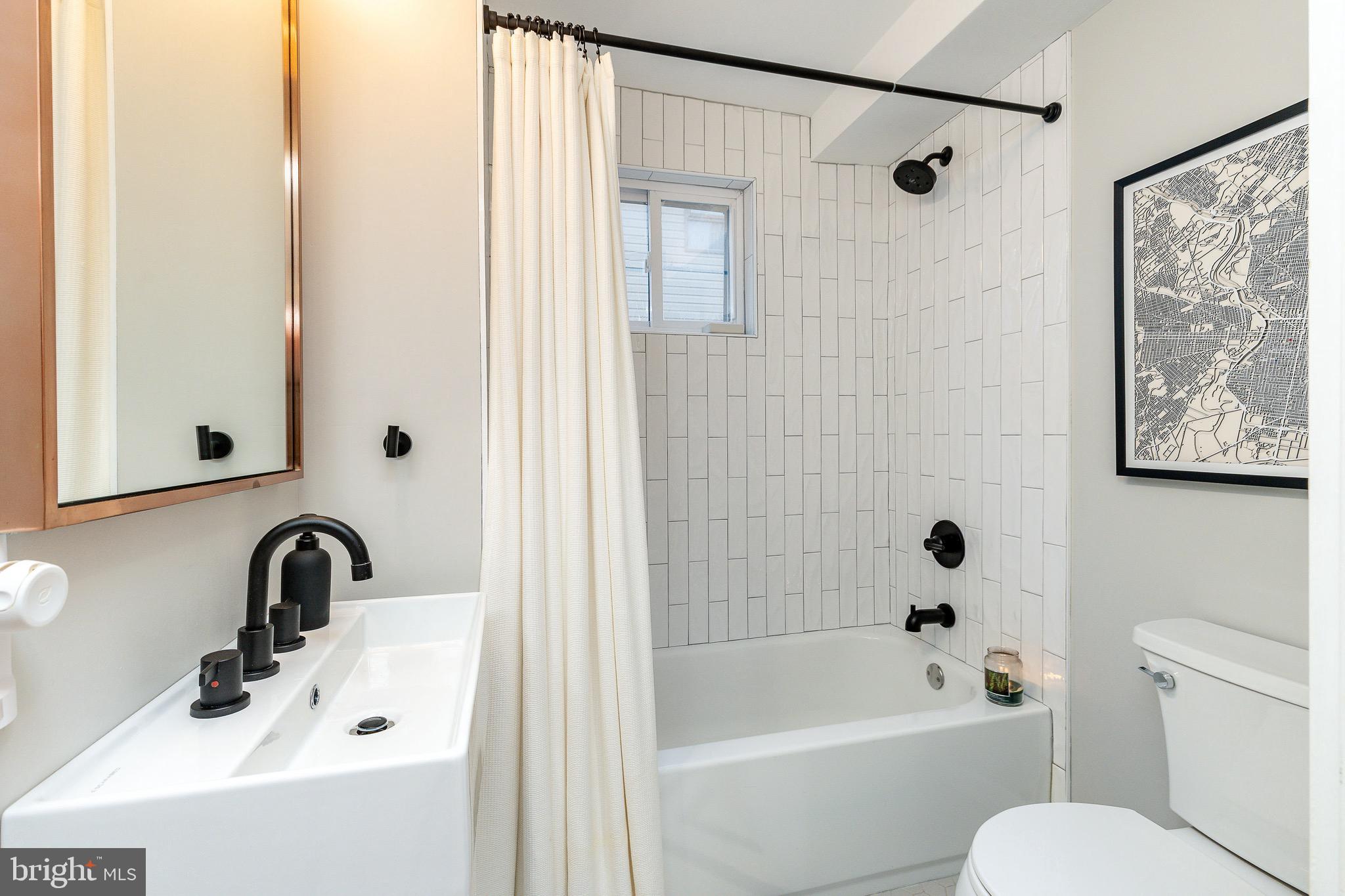 GRADUATE HOSPITAL - Residential