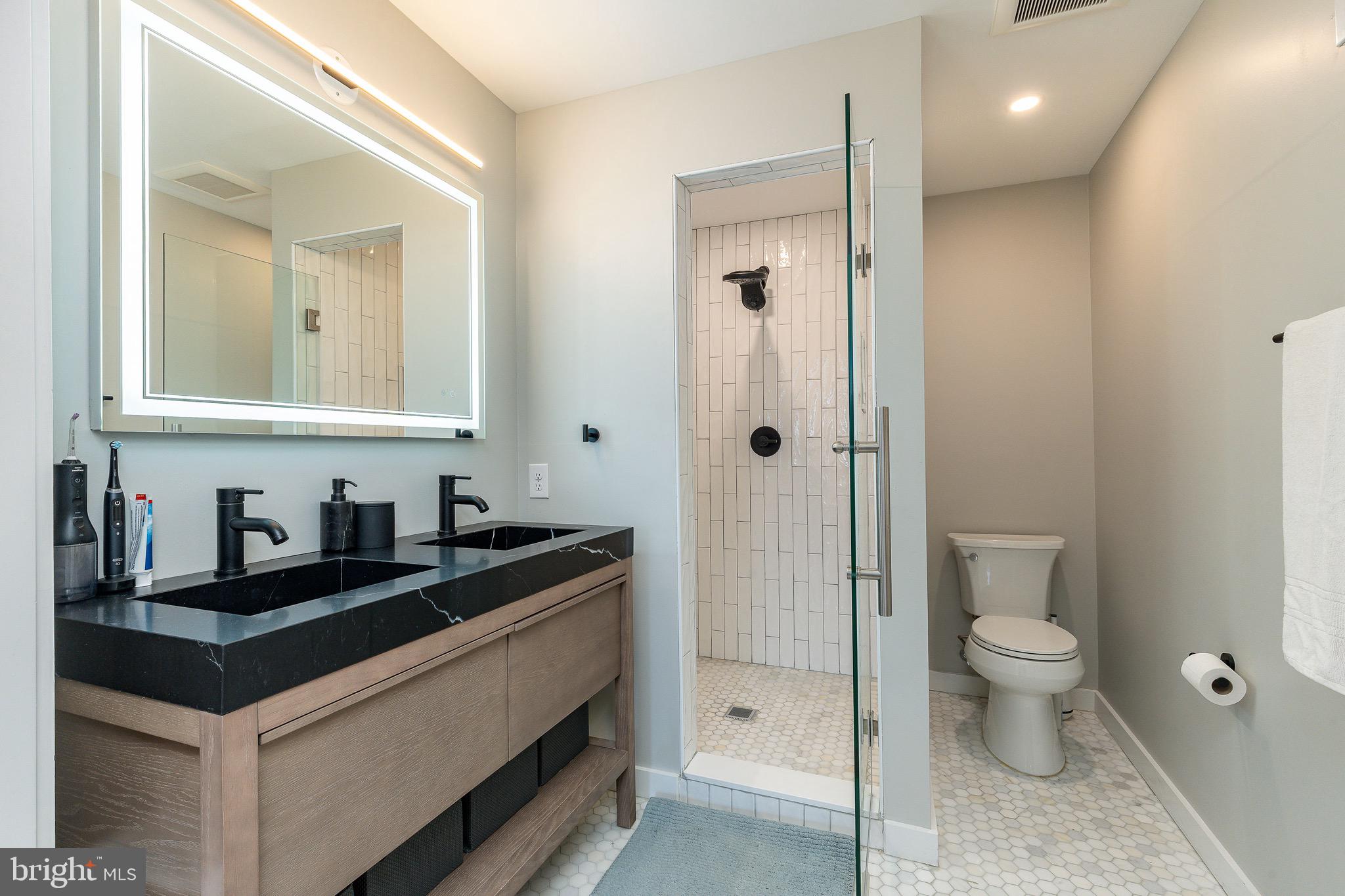 GRADUATE HOSPITAL - Residential