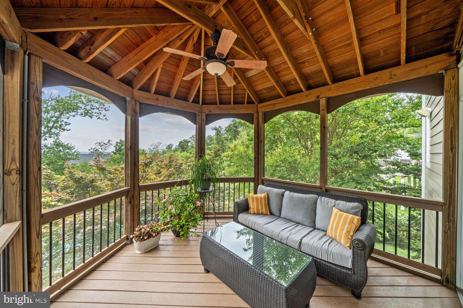 BROADLANDS SOUTH - Residential