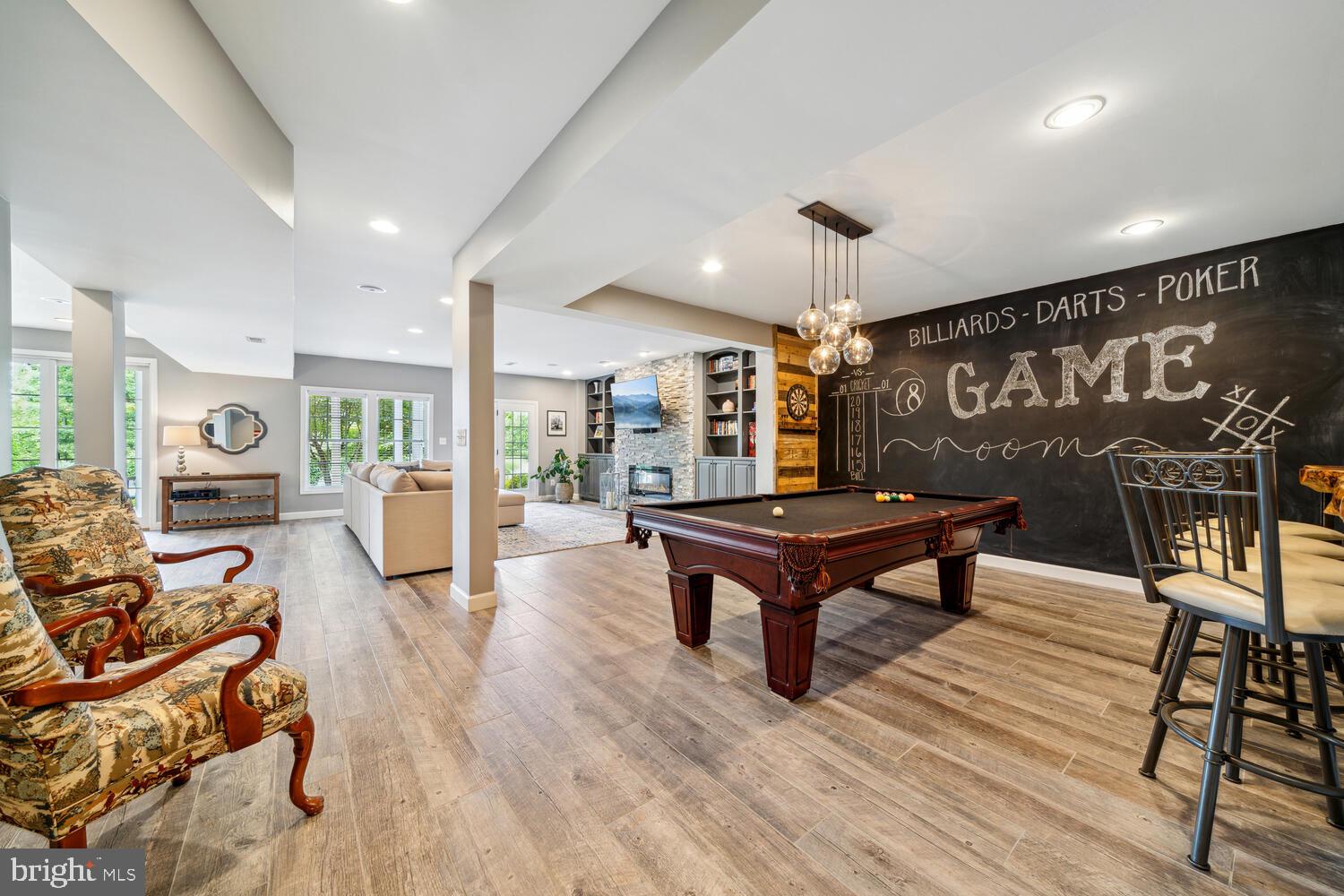 BROADLANDS SOUTH - Residential