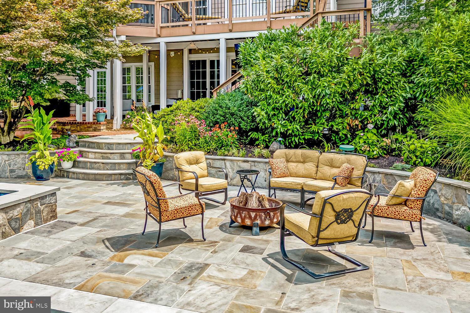 BROADLANDS SOUTH - Residential