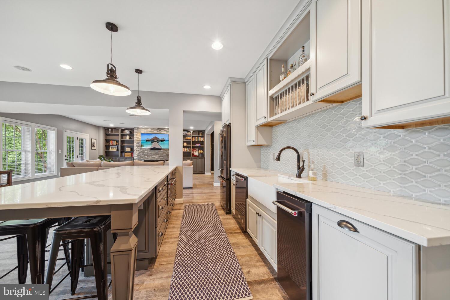 BROADLANDS SOUTH - Residential