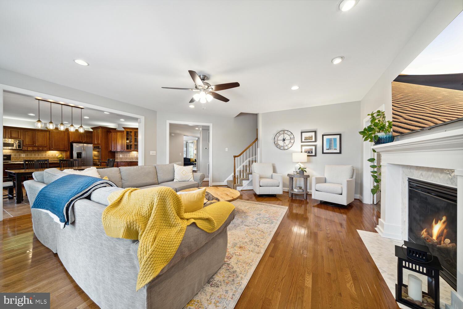 BROADLANDS SOUTH - Residential