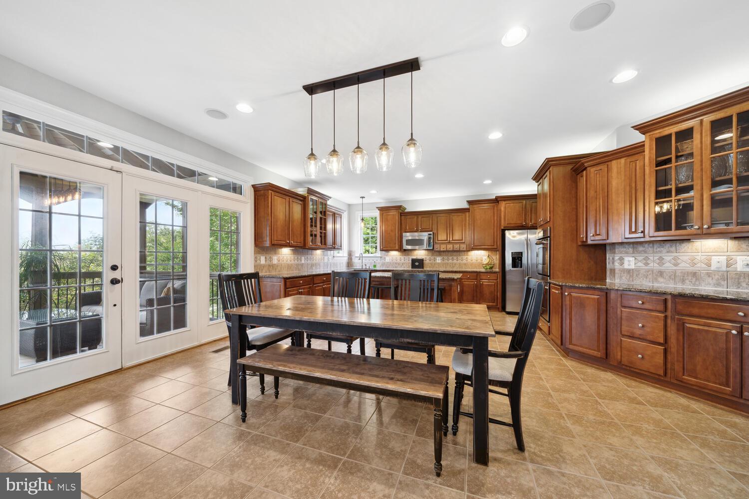 BROADLANDS SOUTH - Residential