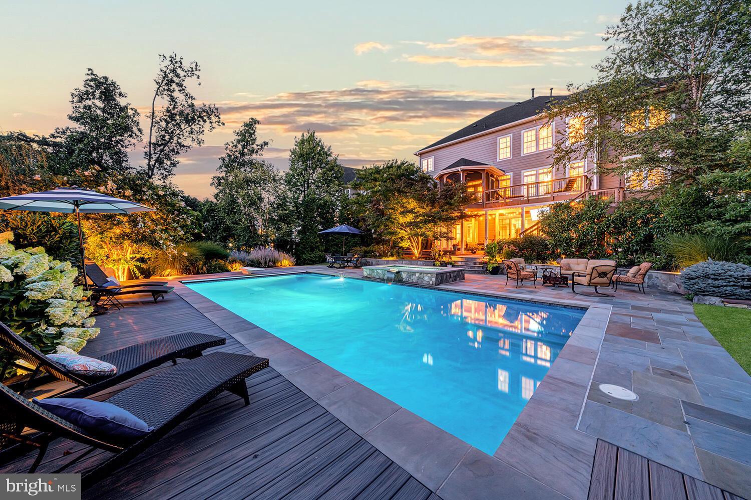 BROADLANDS SOUTH - Residential