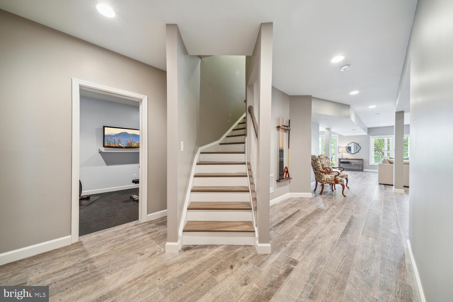 BROADLANDS SOUTH - Residential