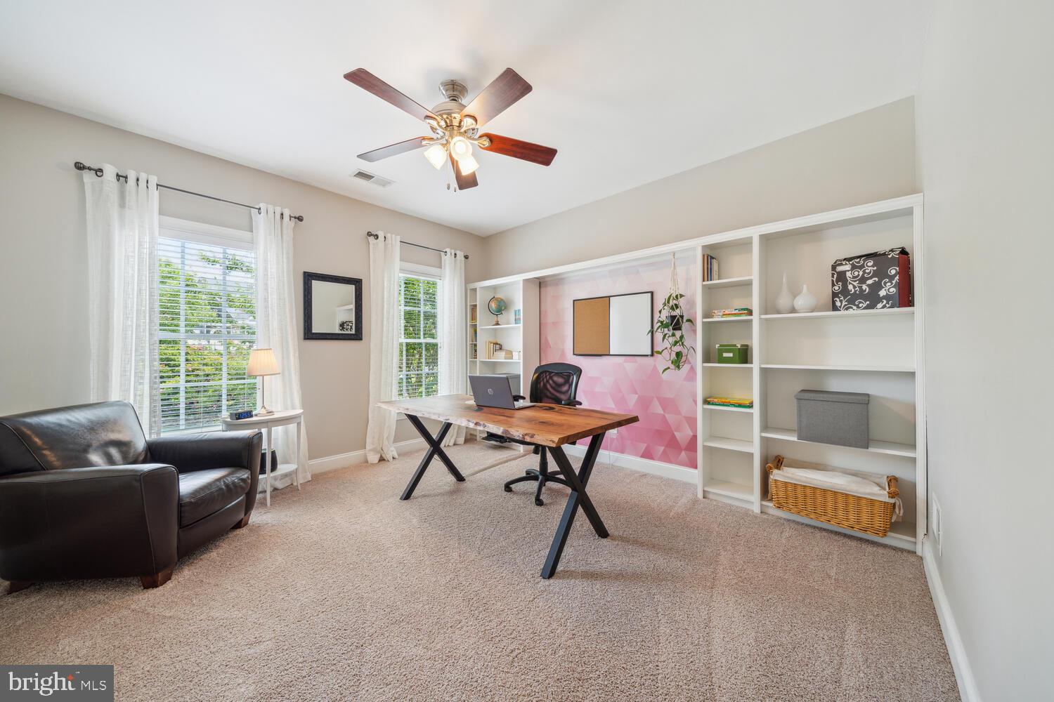 BROADLANDS SOUTH - Residential