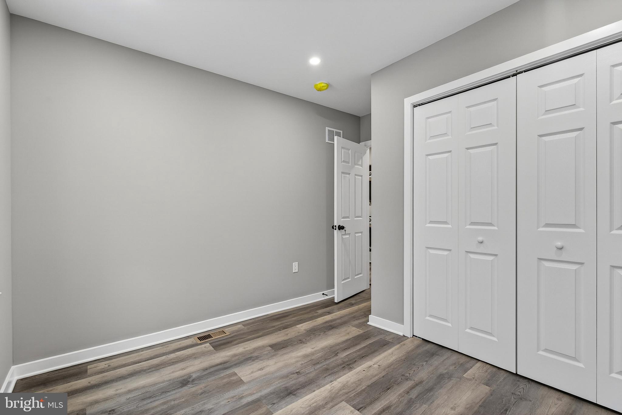 WINCHESTER - Residential