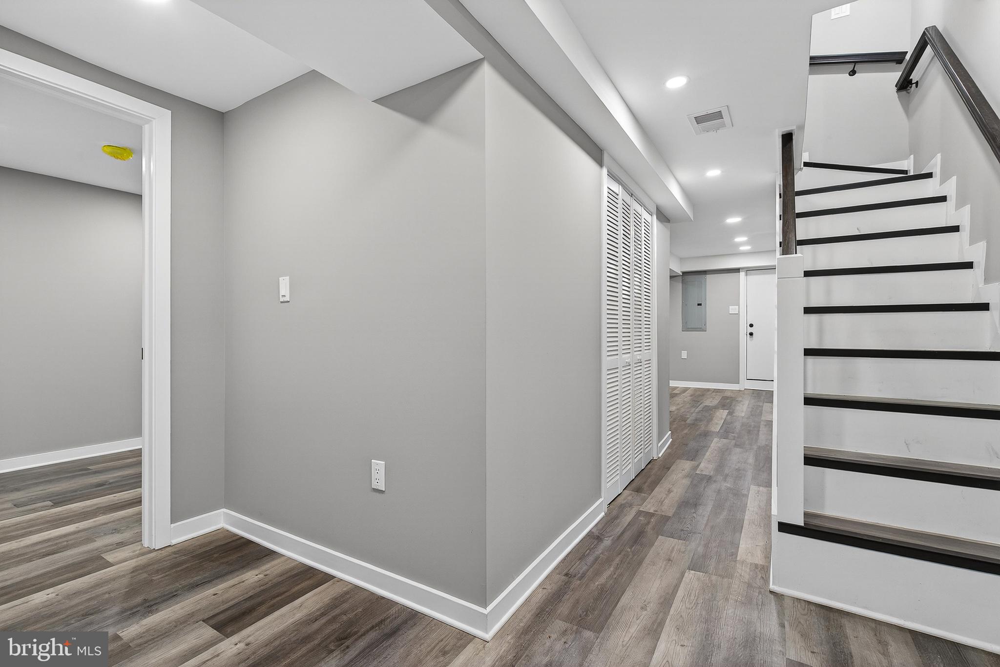 WINCHESTER - Residential