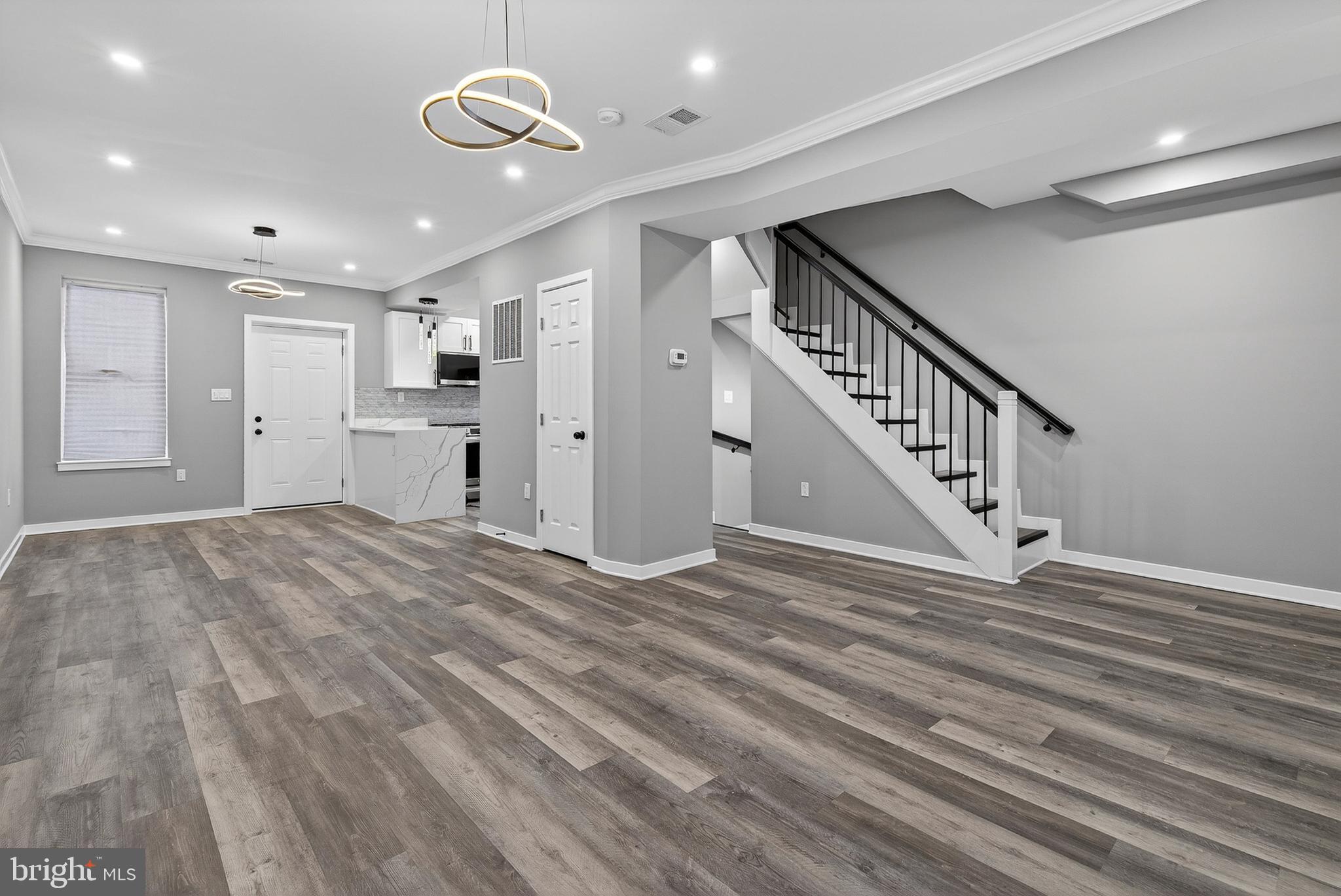 WINCHESTER - Residential