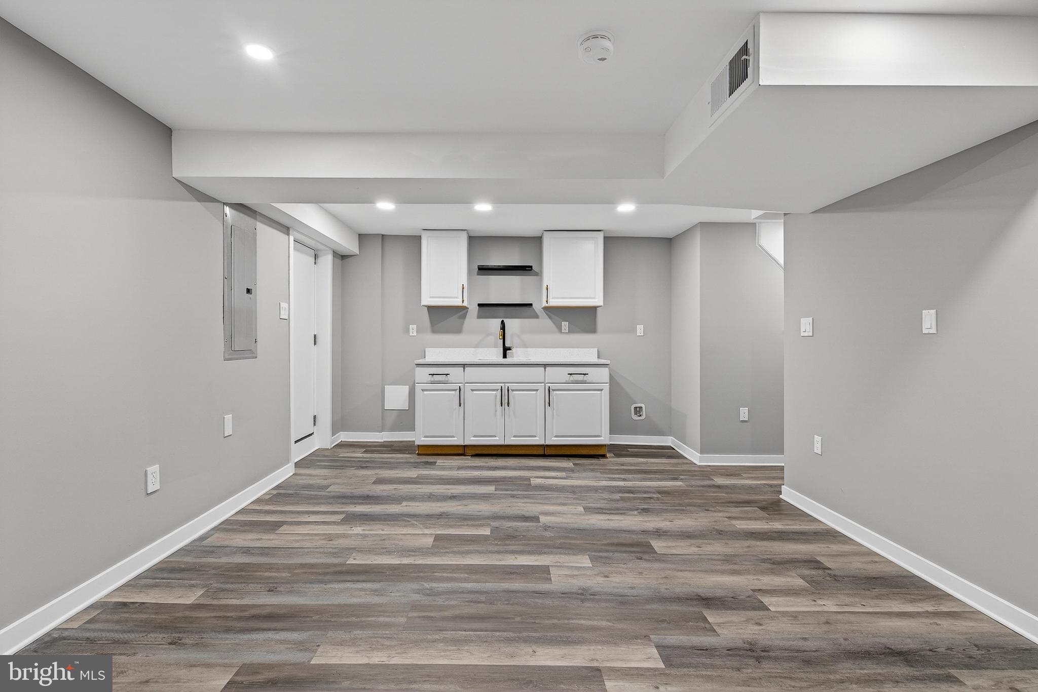 WINCHESTER - Residential