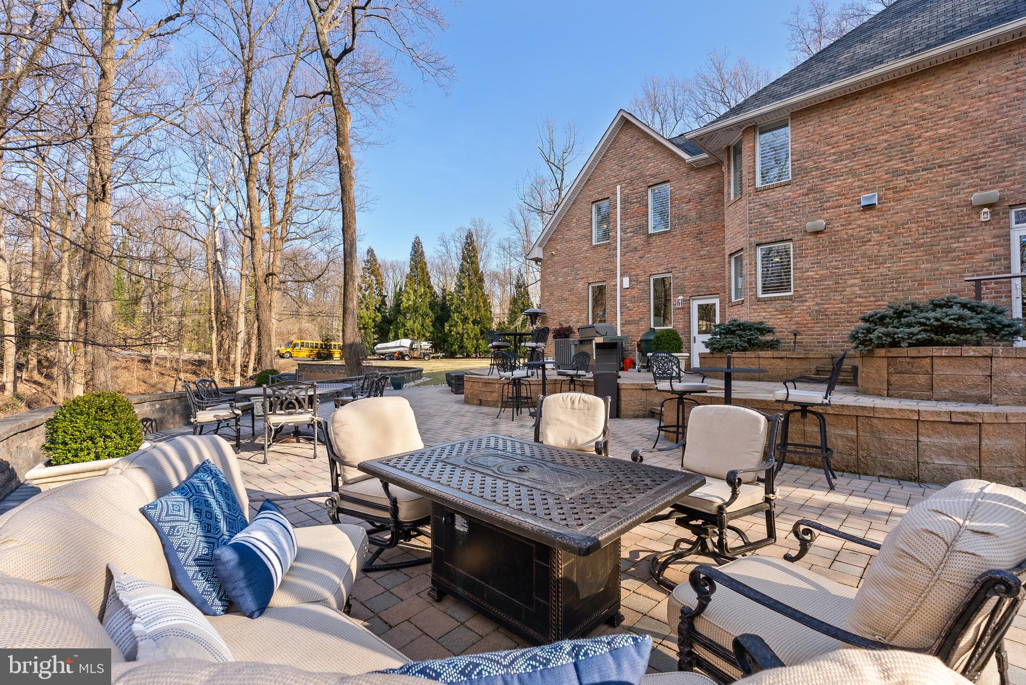 SEVERN FOREST - Residential Lease
