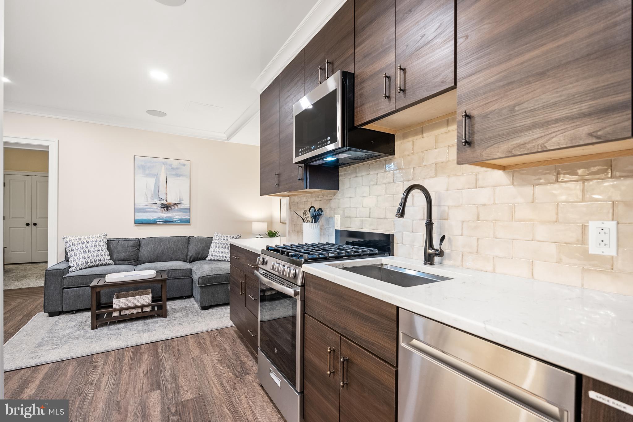 SEVERN FOREST - Residential Lease