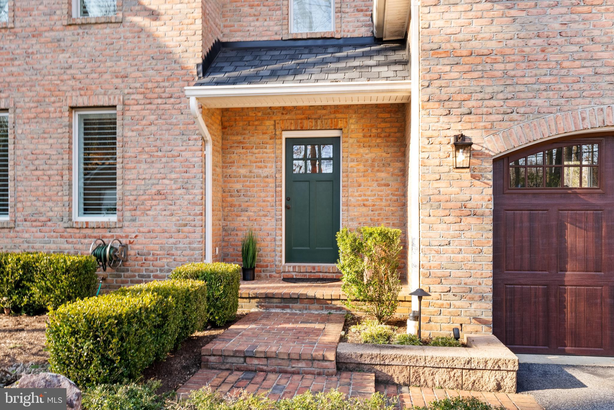 SEVERN FOREST - Residential Lease