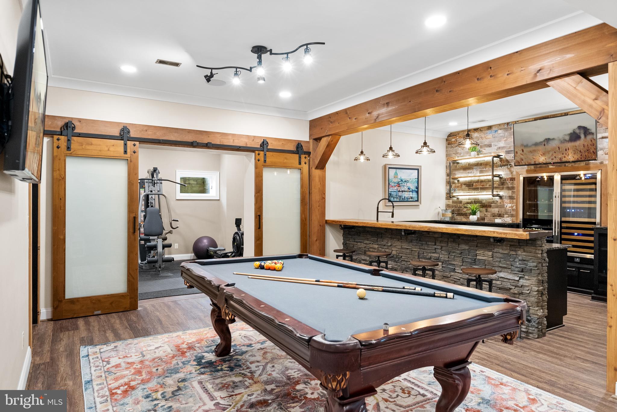 SEVERN FOREST - Residential Lease