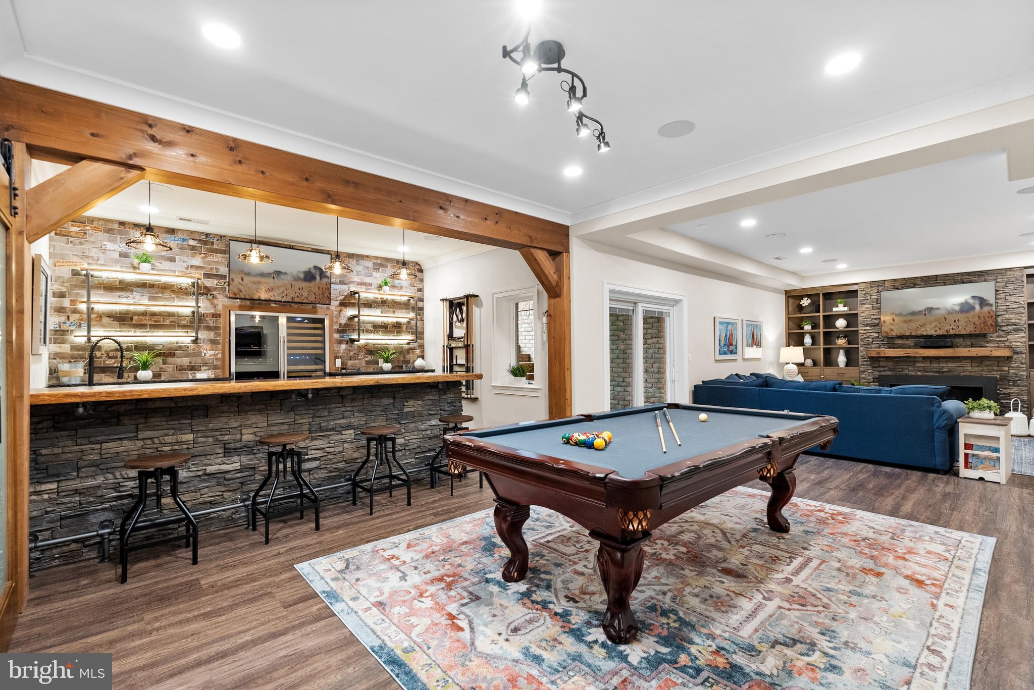 SEVERN FOREST - Residential Lease