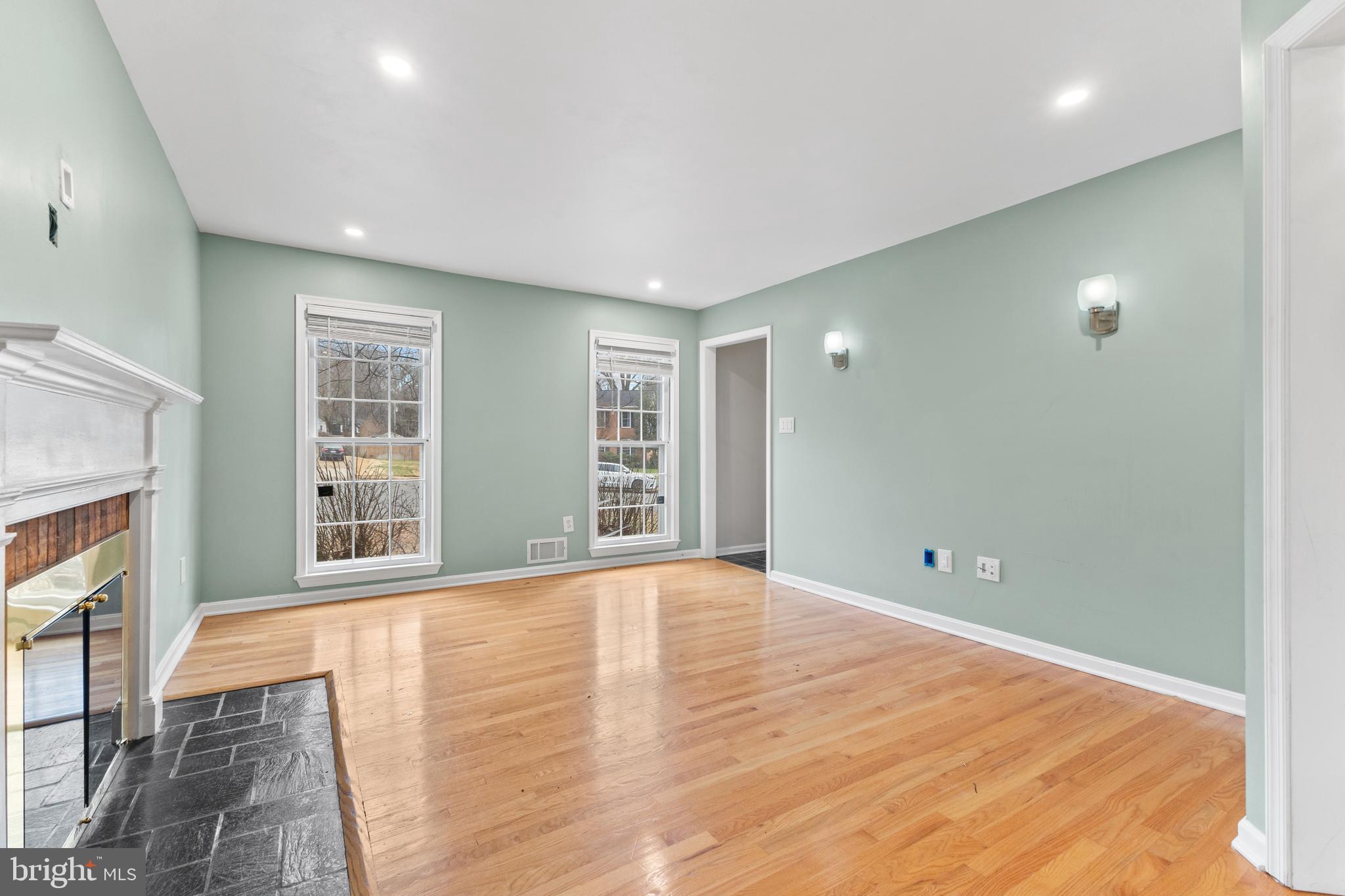 MILWAY MEADOWS - Residential