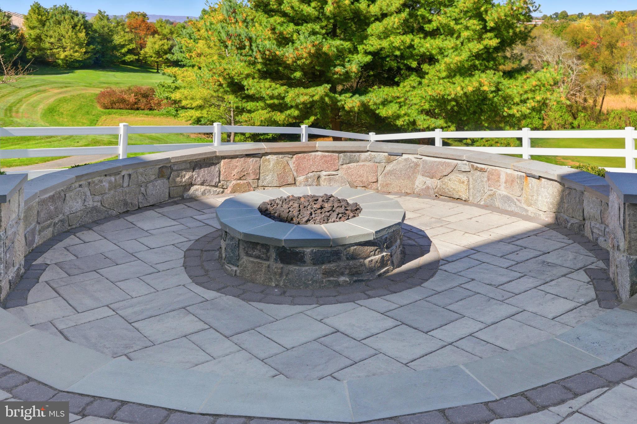 GLENBROOK - Residential