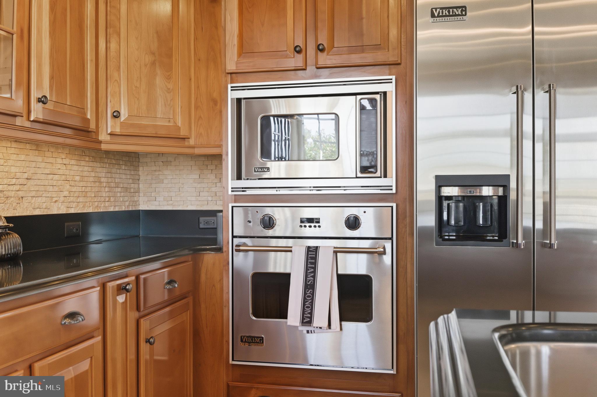 GLENBROOK - Residential