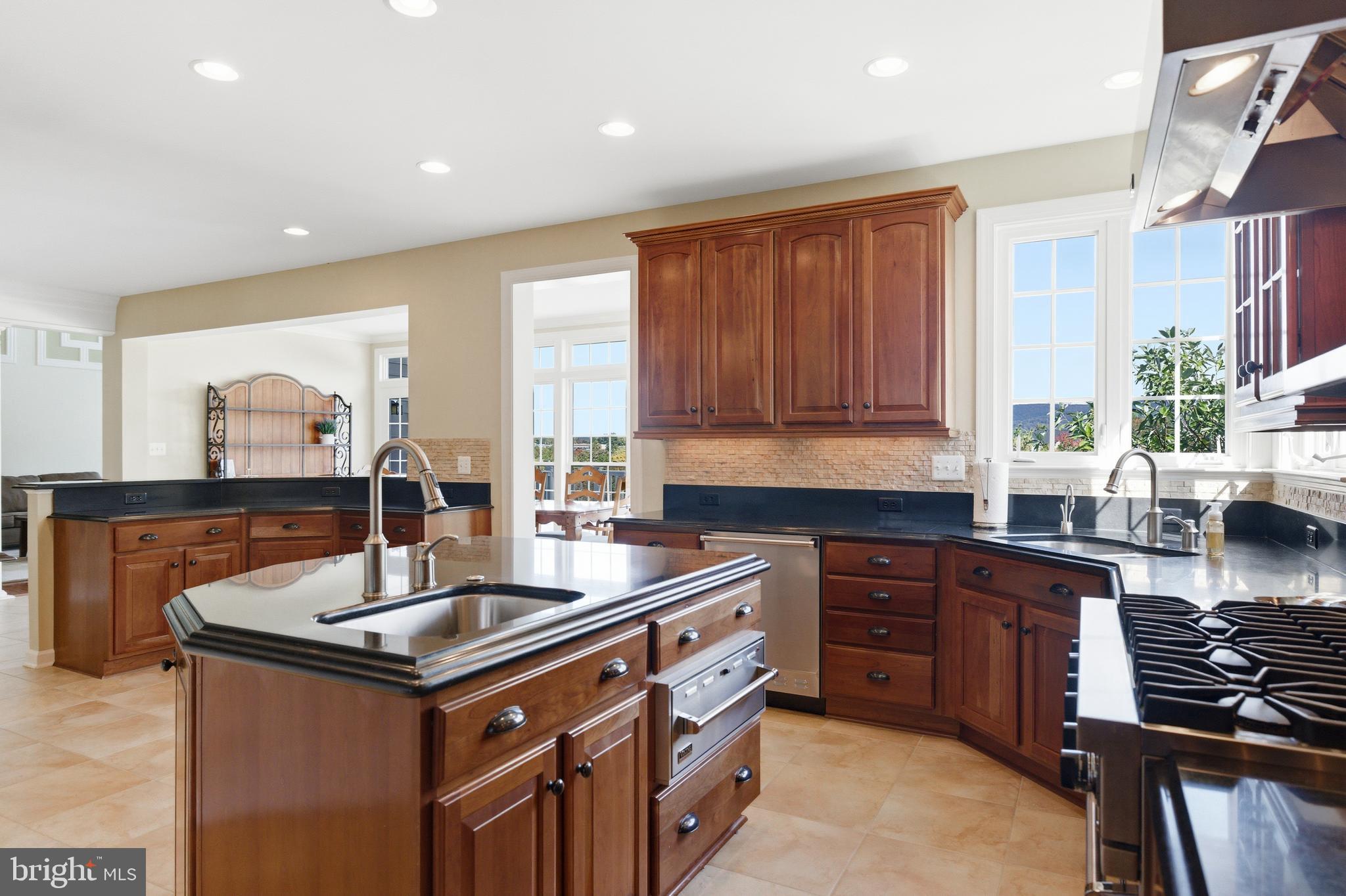 GLENBROOK - Residential