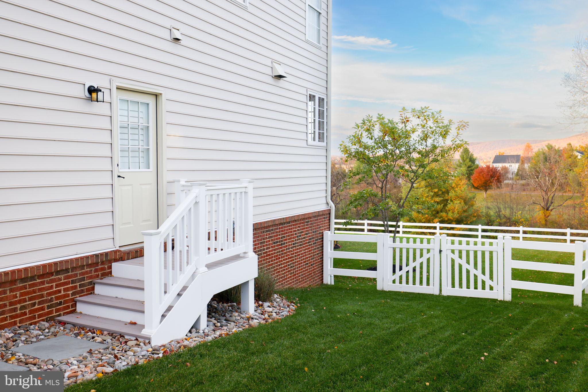 GLENBROOK - Residential