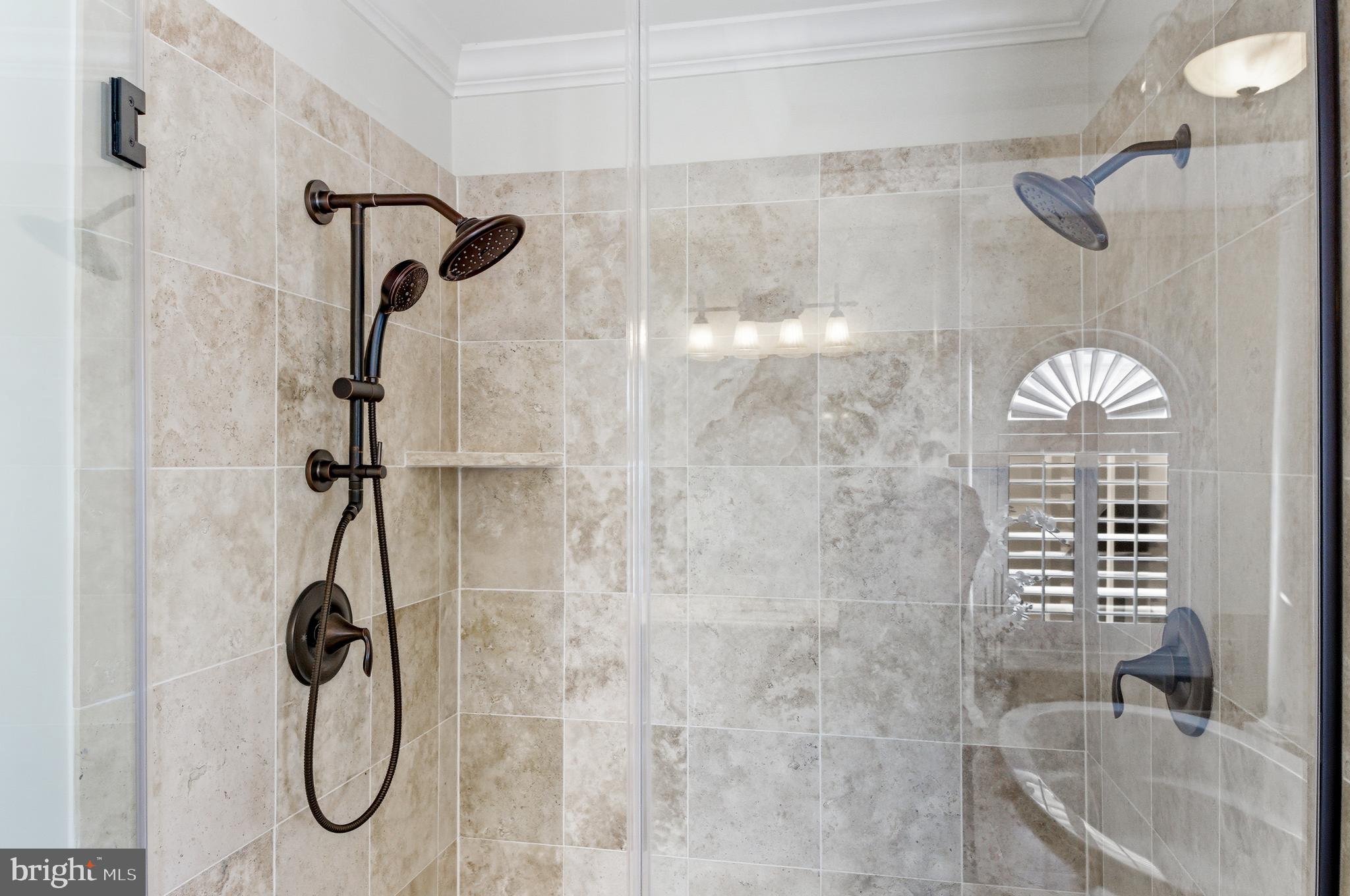 GLENBROOK - Residential