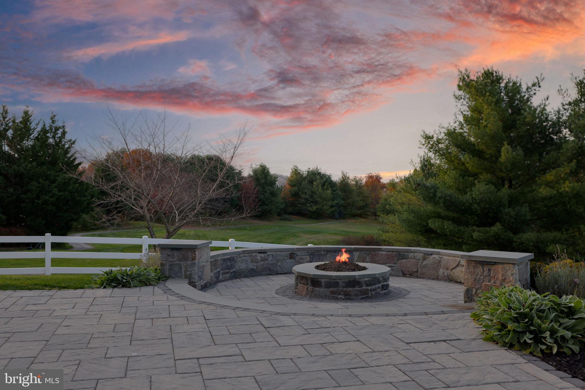 GLENBROOK - Residential