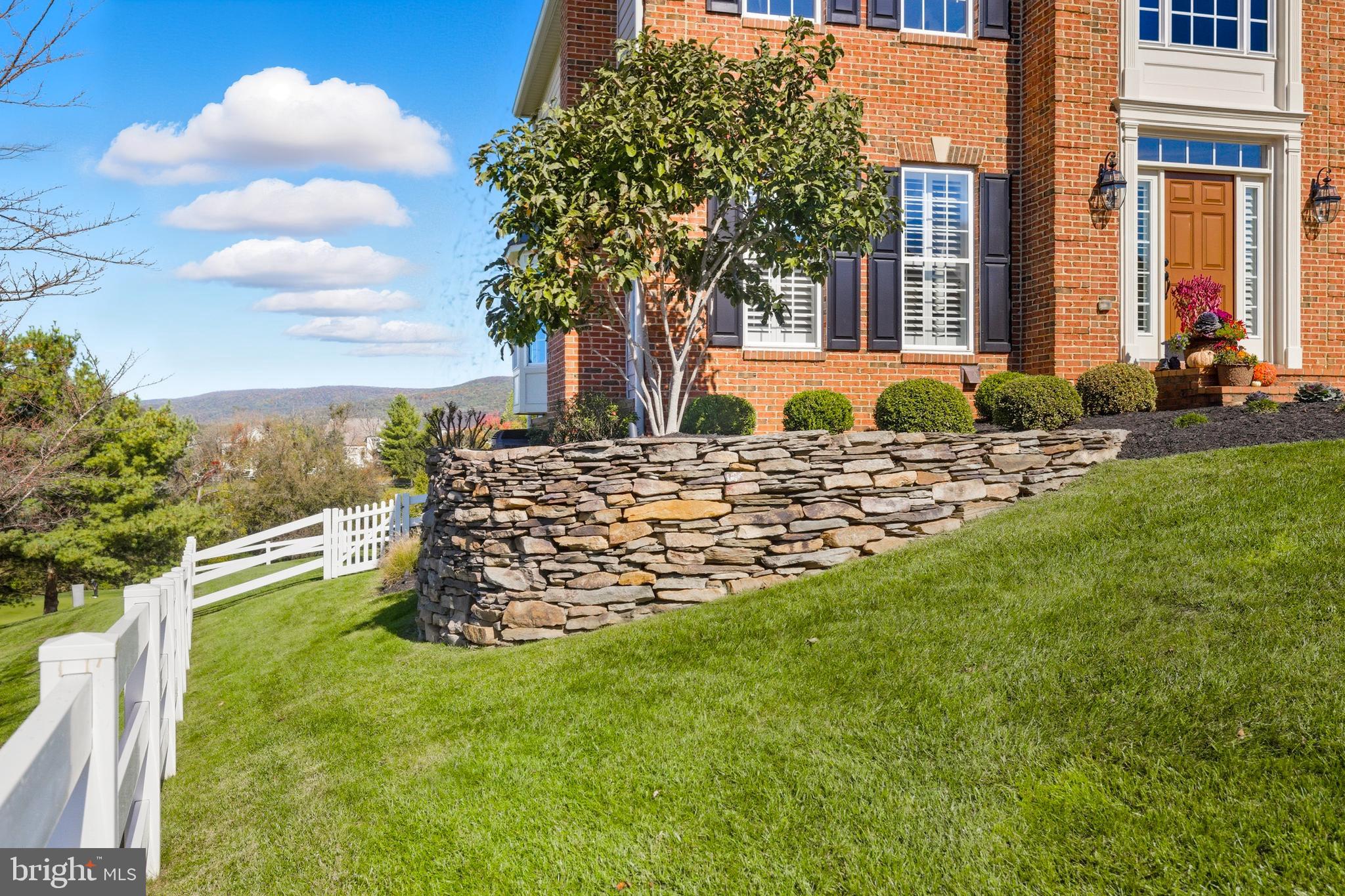 GLENBROOK - Residential