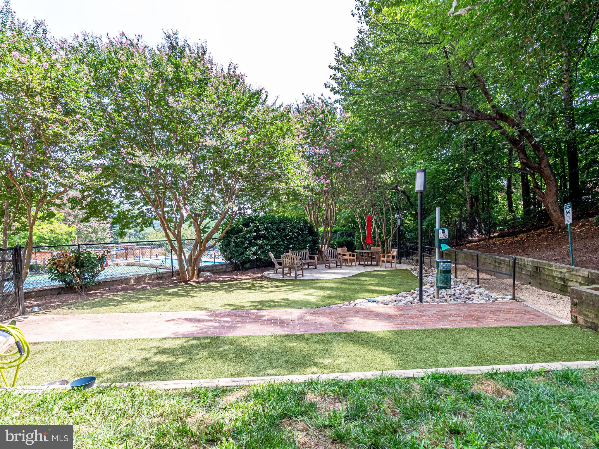 PLACE ONE - Residential