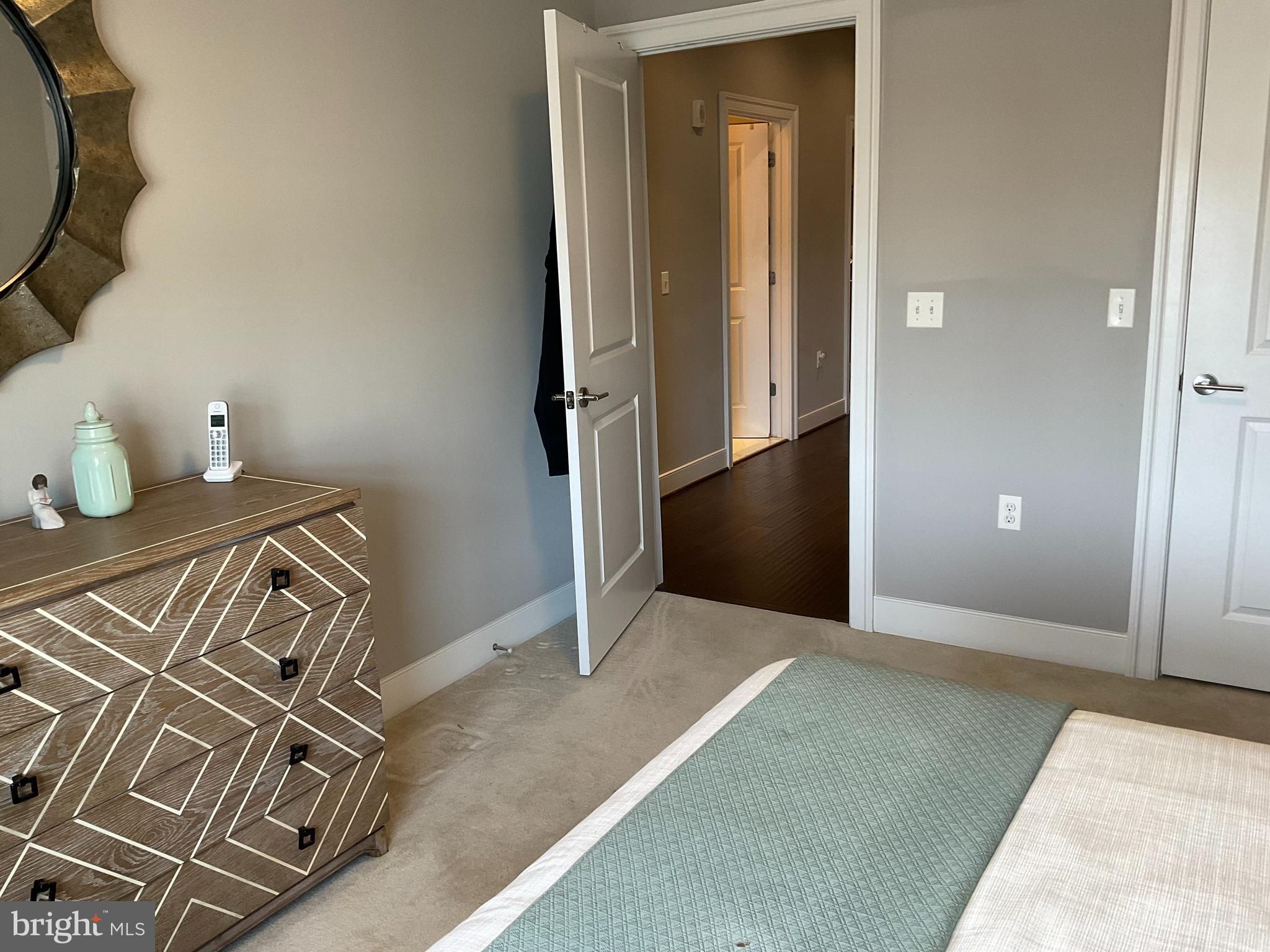 LANSDOWNE TOWN CENTER - Residential Lease